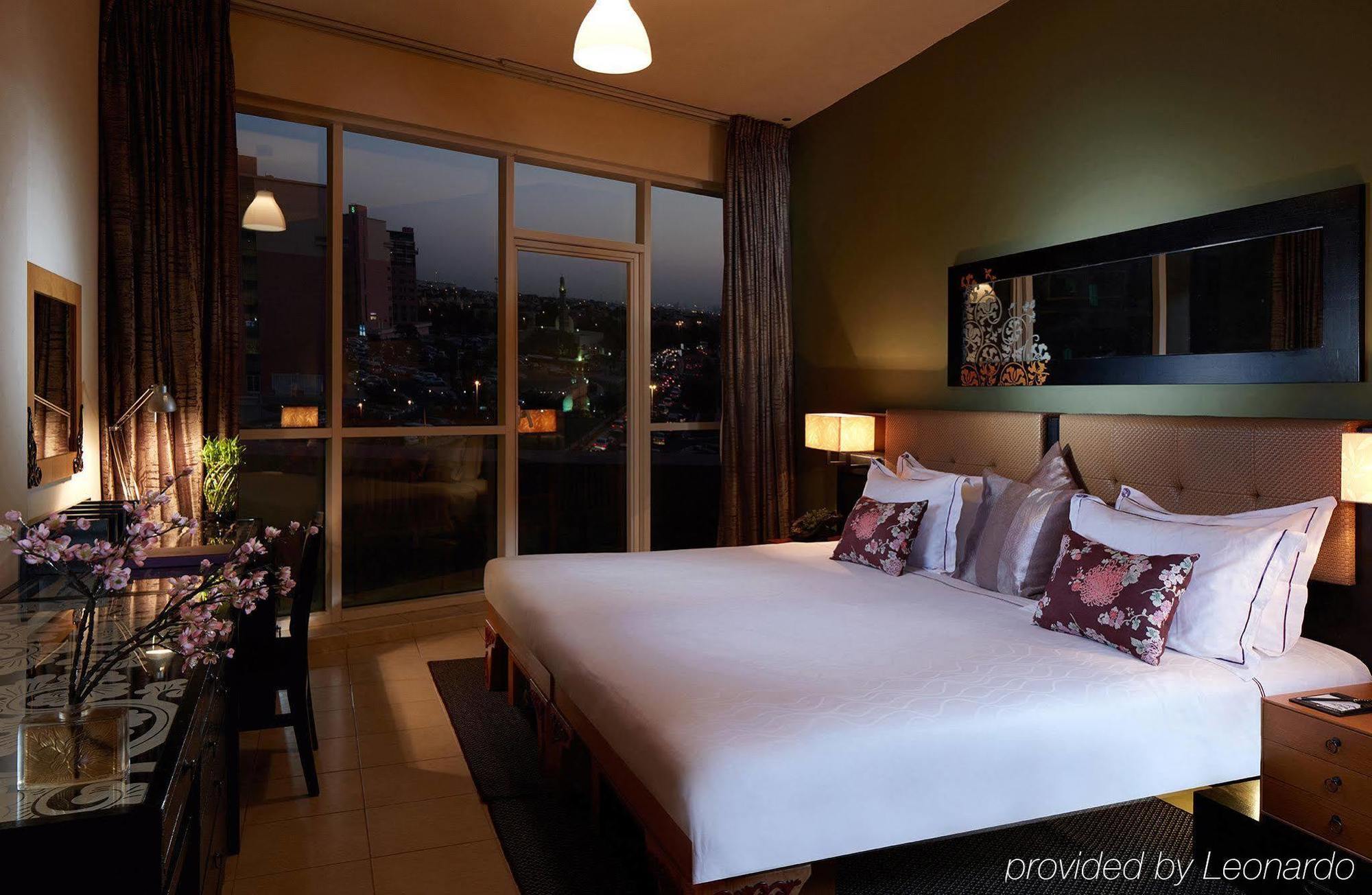 Ziqoo Hotel Apartments Dubai Ngoại thất bức ảnh